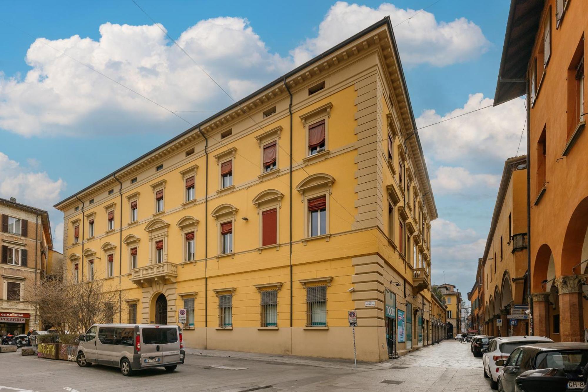 San Martino - Luxury Apartments By Design Club Collection Bologna Exteriör bild
